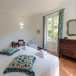 Vernazza Apartments 公寓 *