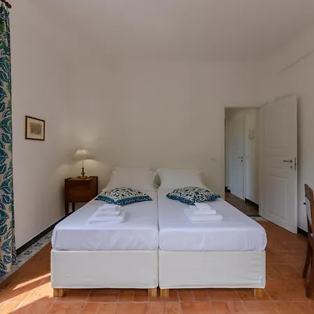 Vernazza Apartments Appartement