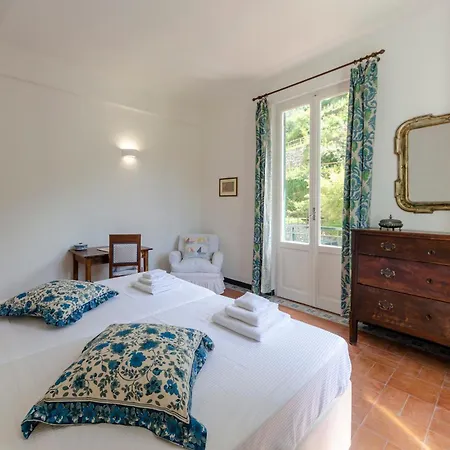 Vernazza Apartments Appartamento *