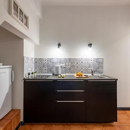 Vernazza Apartments Appartement