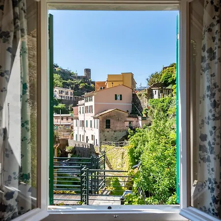 아파트 Vernazza Apartments