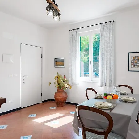 Vernazza Apartments Lejlighed *