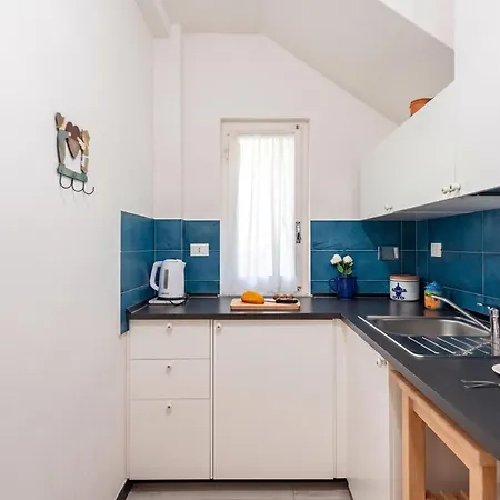 Vernazza Apartments Vernazza