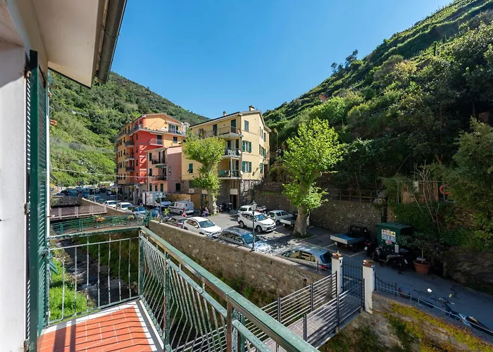 Vernazza Apartments Apartman