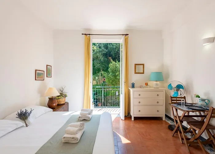 Apartman Vernazza Apartments *