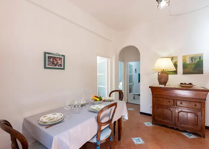 Vernazza Apartments * Vernazza